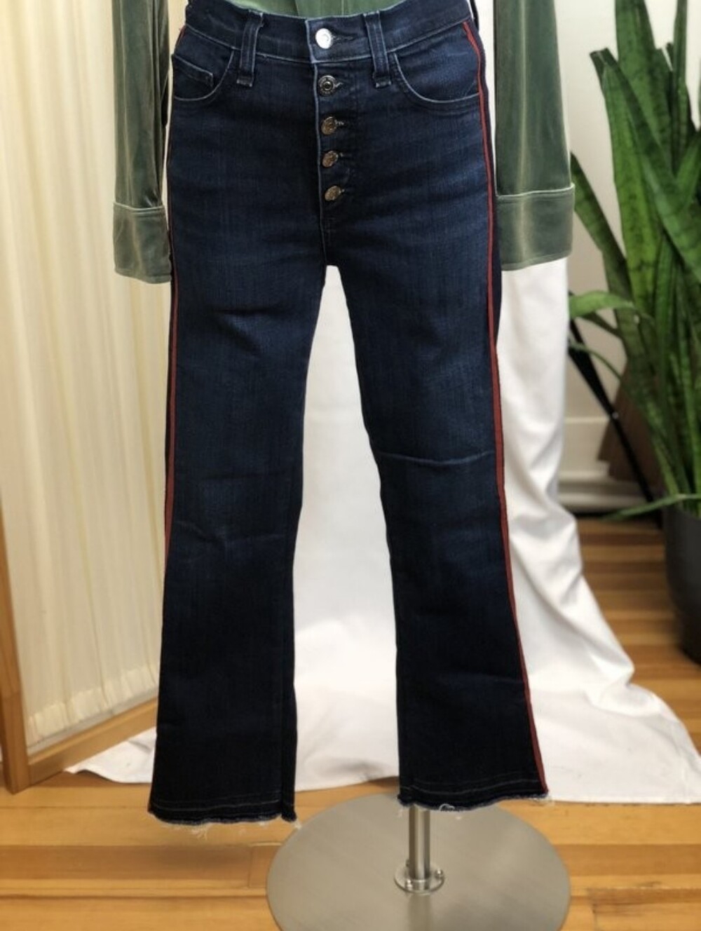 Excellent condition! Veronica Beard Carolyn Baby Boot Jeans Midnight, Size 28 - Picture 3 of 13